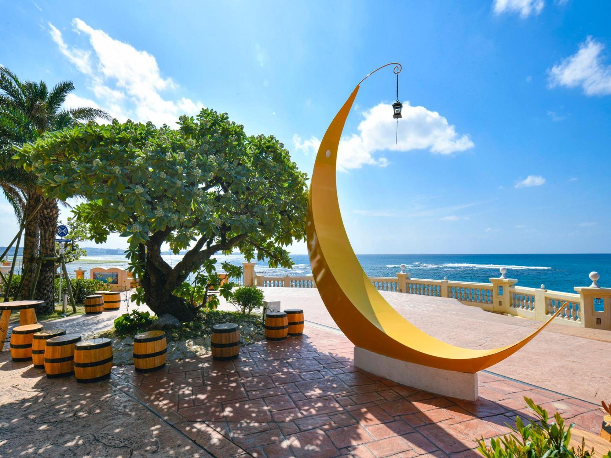 Vessel Hotel Campana Okinawa Чатан Екстериор снимка