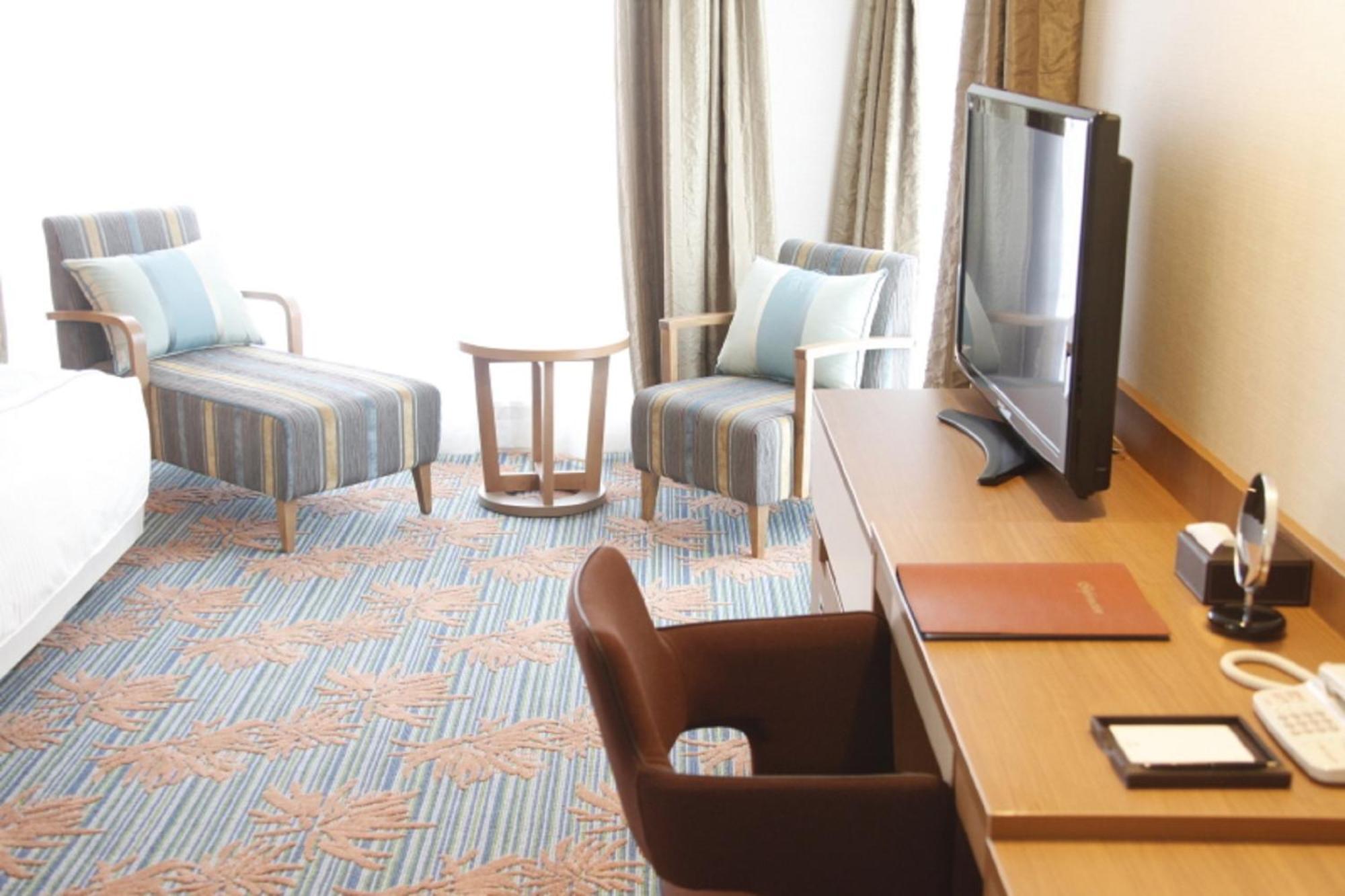 Vessel Hotel Campana Okinawa Чатан Екстериор снимка