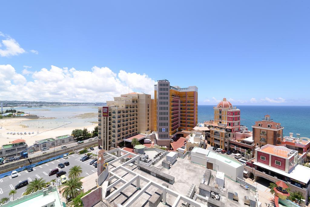 Vessel Hotel Campana Okinawa Чатан Екстериор снимка